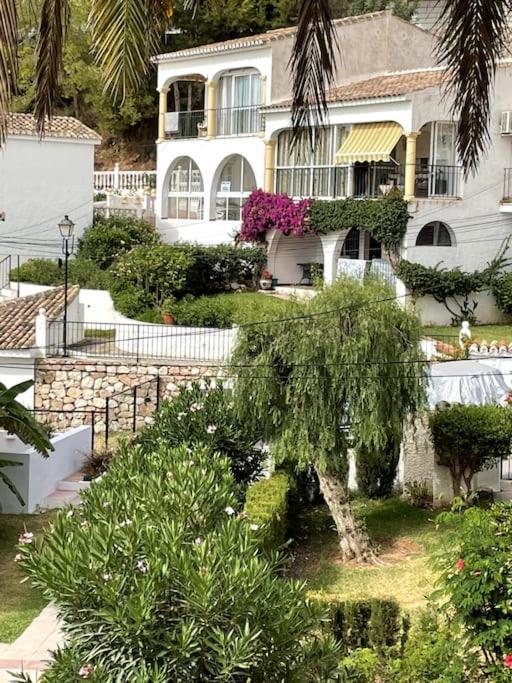 Lux 2 Kmr App Stella Blanca Met Zwembaden Airco En Zeezicht Apartment Fuengirola Exterior foto