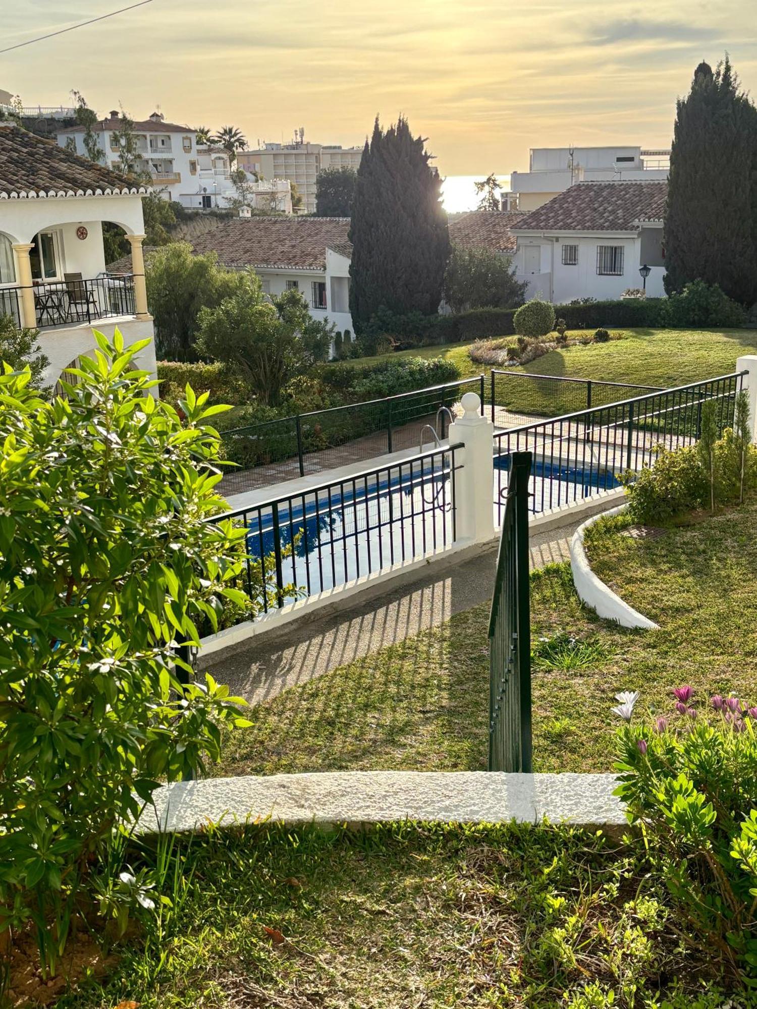 Lux 2 Kmr App Stella Blanca Met Zwembaden Airco En Zeezicht Apartment Fuengirola Exterior foto